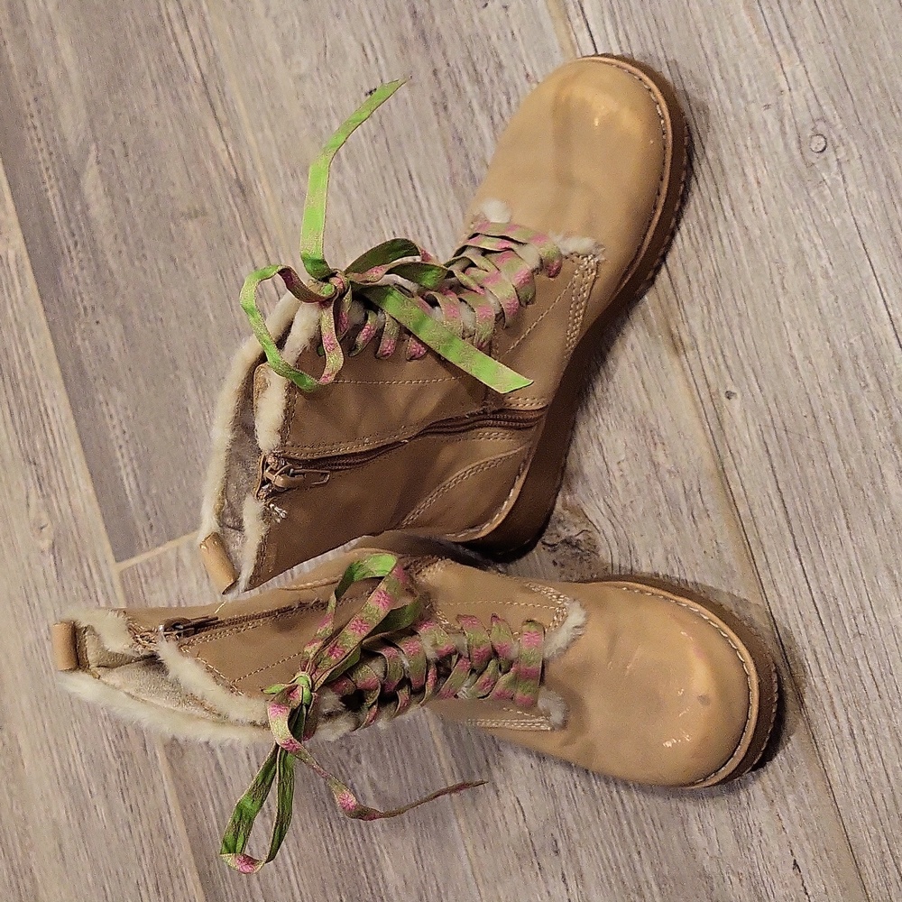 Girls Boots